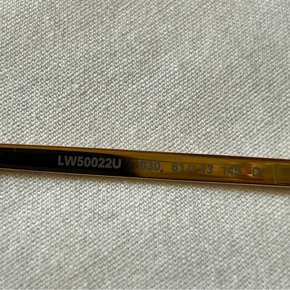 •Loewe LW50022U 030 Gold Rimless Eyeglasses Frame Made In Italy - Picture 9 of 10